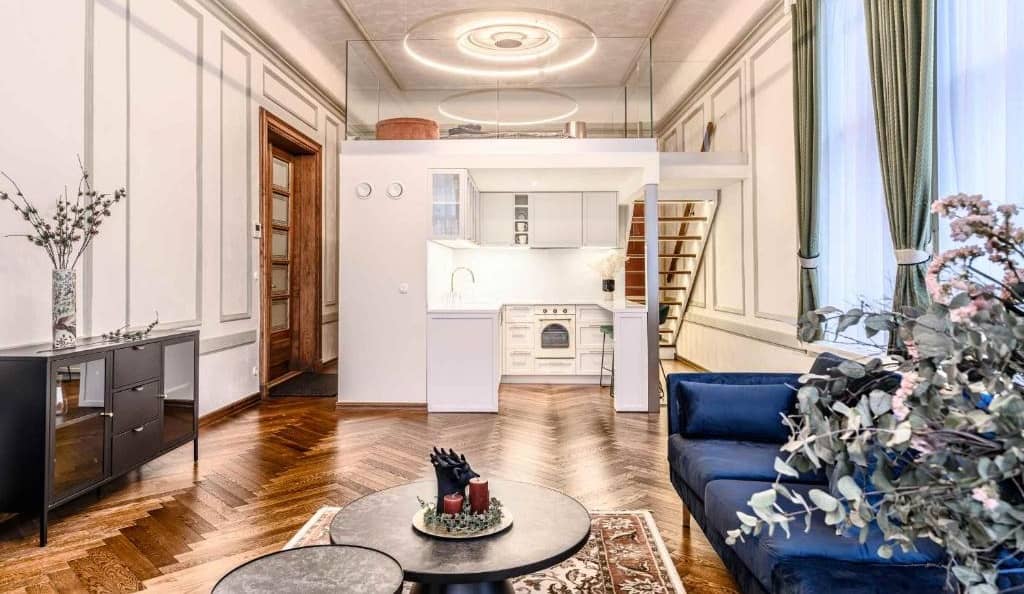 Grand Hotel Residents