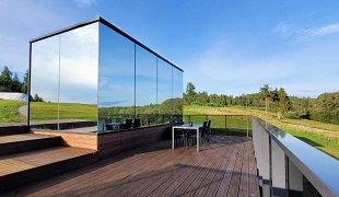 suure silgu peegelmaja