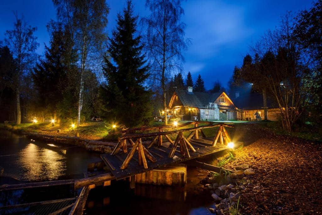 Viikingite Küla Pirita jõe ääres